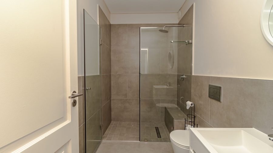 To Let 4 Bedroom Property for Rent in Sandown Western Cape